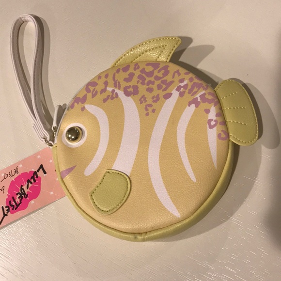 Betsey Johnson Handbags - ⚡️SALE⚡️ Betsey Johnson Fish Coin Purse